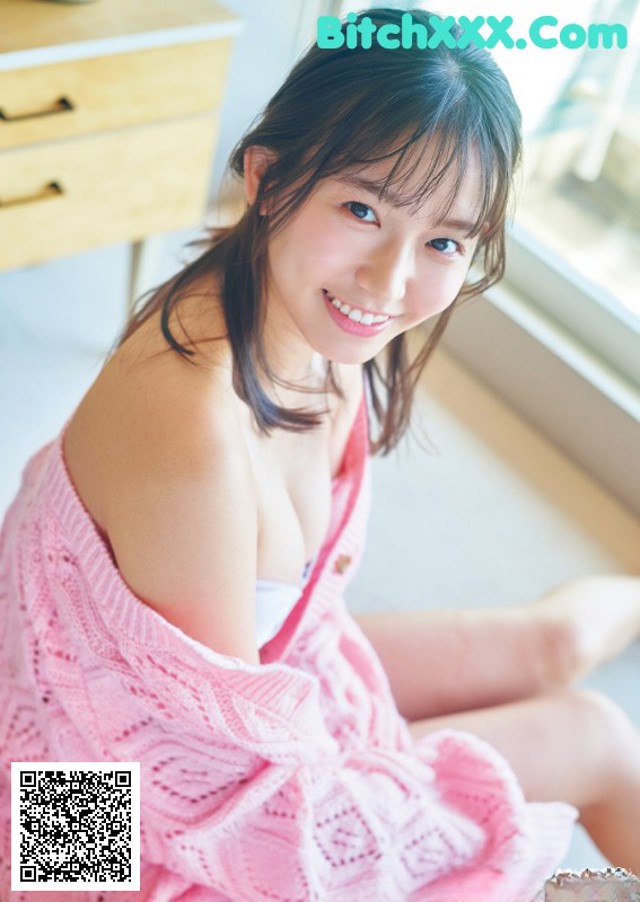 Nene Shida 志田音々, Young Magazine 2022 No.18 (ヤングマガジン 2022年18号) No.1d5f80