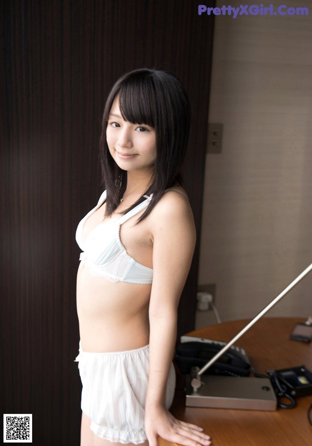 Scute Hitomi - Portal Sexy Chut No.22cd80